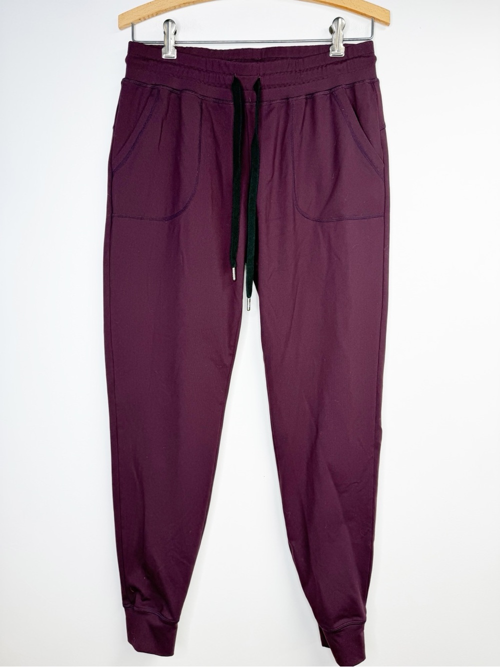 Zyia Active Plum Pocket Women’s Joggers Size Medium